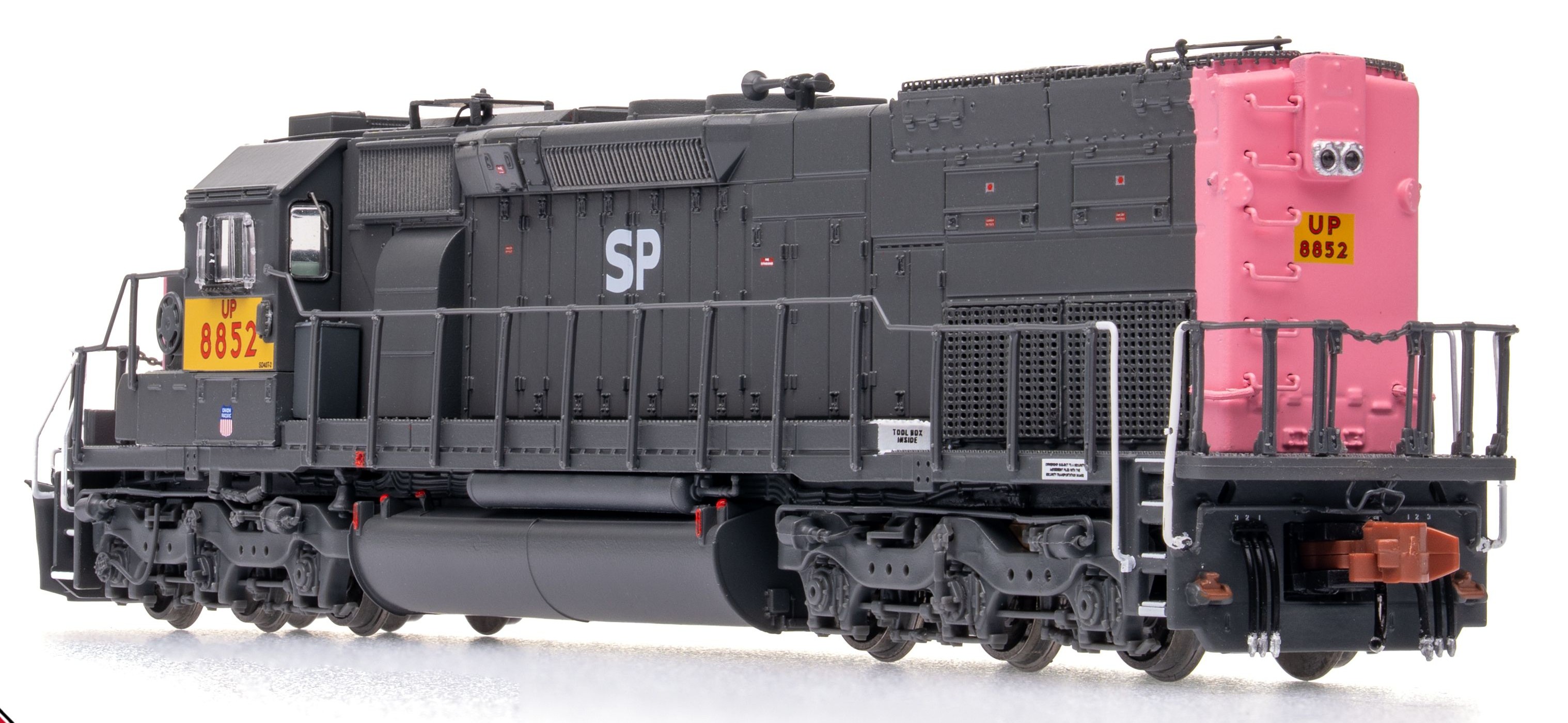 ScaleTrains Rivet Counter N SXT41064 DCC/ESU LokSound V5 EMD SD40T-2 Union Pacific 'ex-SP "SP" Lettering Patch' w/Ditch Lights UP #8852