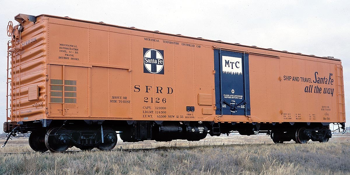 Rapido Trains Inc N 561006A Santa Fe Class RR-56 Mechanical Reefer 'Santa Fe All The Way' Slogan SFRD Single Car