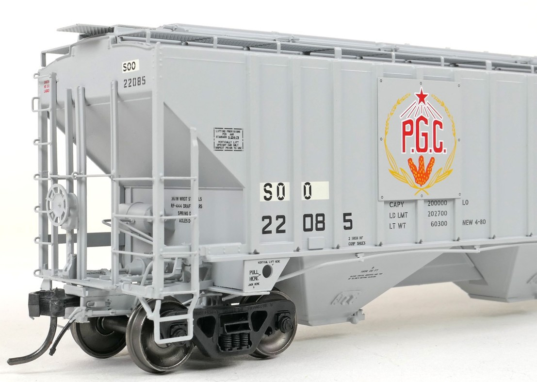 Tangent Scale Models HO 36367-02 PS4750 Covered Hopper Soo Lines ex-Producer’s Grain 1985+ SOO #22232