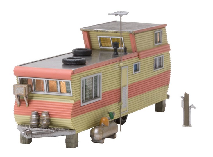 Woodland Scenics N BR4951 Built-&-Ready Landmark Structure Double Decker Trailer w/lights Assembled
