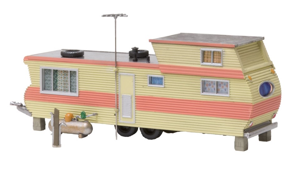 Woodland Scenics N BR4951 Built-&-Ready Landmark Structure Double Decker Trailer w/lights Assembled