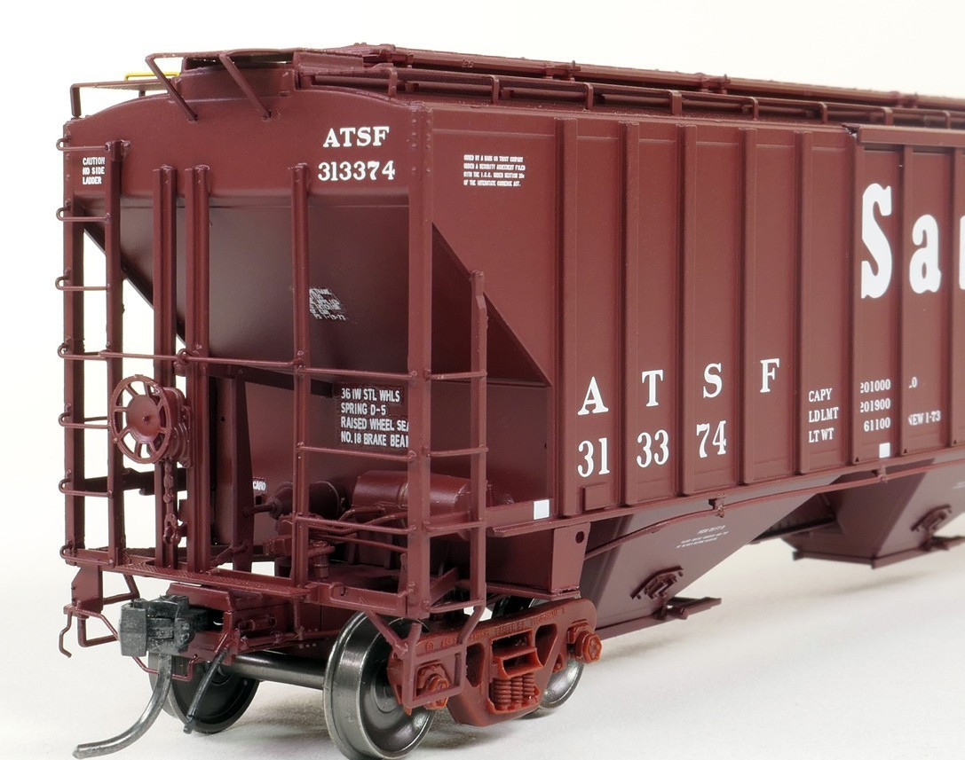 Tangent Scale Models HO 36372-05 PS4750 Covered Hopper Atchison, Topeka and Santa Fe 'GA-180 Delivery 1-1973' ATSF #313358