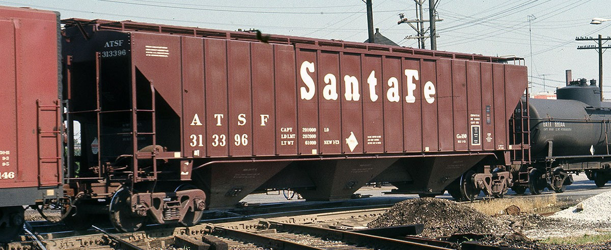 Tangent Scale Models HO 36372-12 PS4750 Covered Hopper Atchison, Topeka and Santa Fe 'GA-180 Delivery 1-1973' ATSF #313485