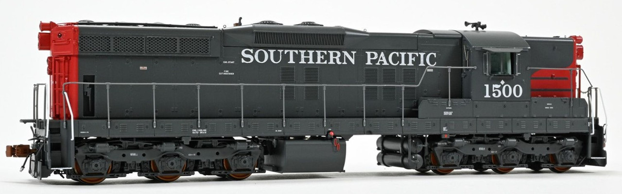 ScaleTrains Rivet Counter HO SXT41201 DCC Ready EMD SD7R Locomotive Southern Pacific 'Bloody Nose' SP #1540