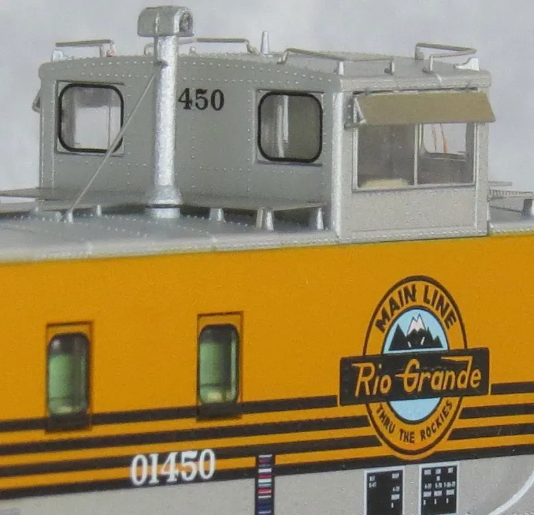 Trainworx N 3140150 DRGW 1400-Series Steel Cupola Caboose Denver & Rio Grande Western '4 stripe scheme' DRGW #01450