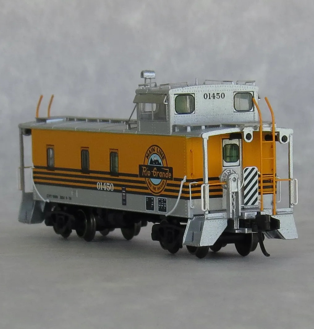 Trainworx N 3140150 DRGW 1400-Series Steel Cupola Caboose Denver & Rio Grande Western '4 stripe scheme' DRGW #01450