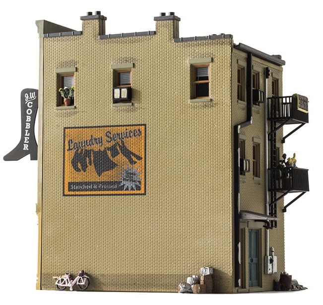 Woodland Scenics HO BR5032 Built & Ready J. W. Cobbler