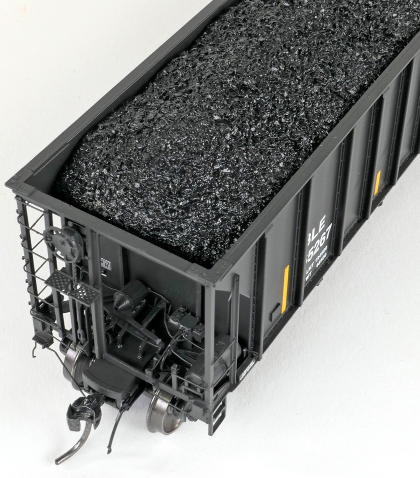 Tangent Scale Models HO 32063-17 Pullman-Standard 3400CuFt Quad Coal Hopper Bessemer and Lake Erie 'Conspicuity Repaint 2005+' BLE #65305