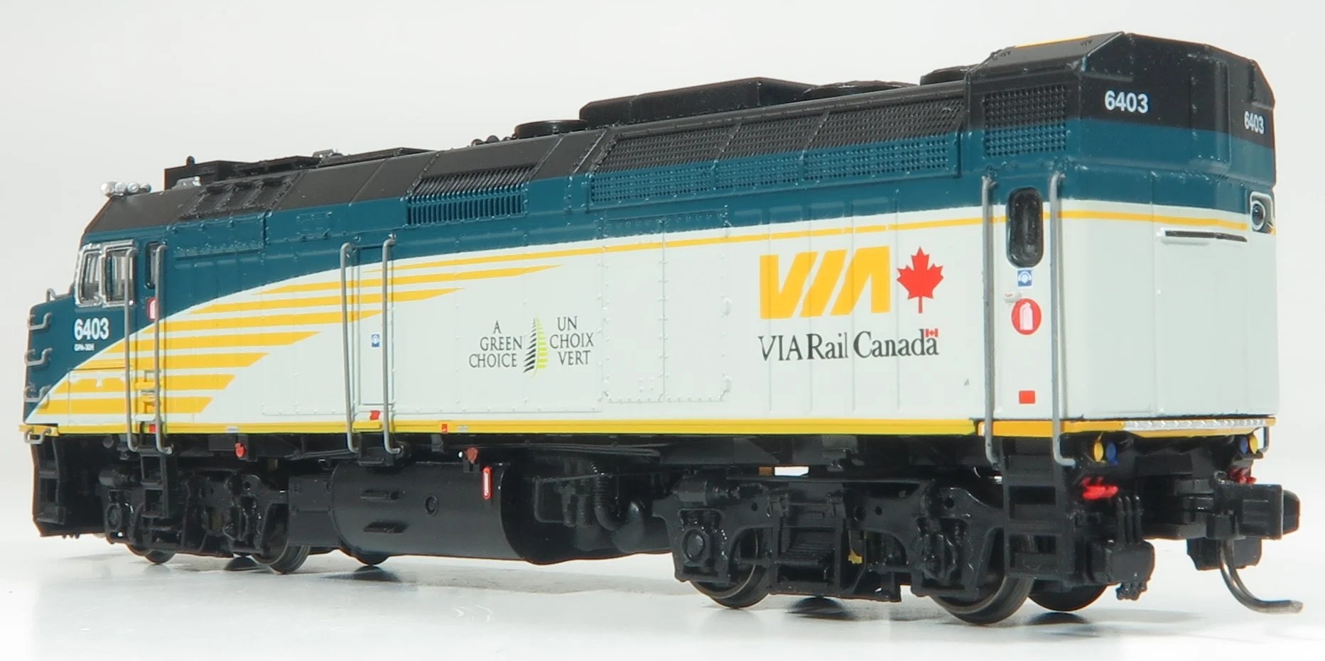 Rapido Trains Inc N 582510 DCC/ESU LokSound V5 Equipped GMD F40PH-2D Locomotive VIA Rail 'Renaissance' Scheme #6409