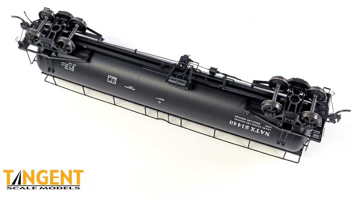 Tangent Scale Models HO 31013-01 NACC 1963-Design 20,500 Gallon Non-Insulated Tank Car 'Black Lease Repaint 1990+' NATX #21436