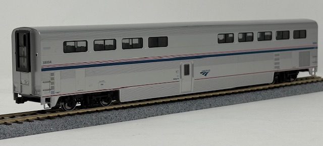 Kato HO 35-6076 Superliner I Diner 'Phase VI' Scheme Amtrak #38004