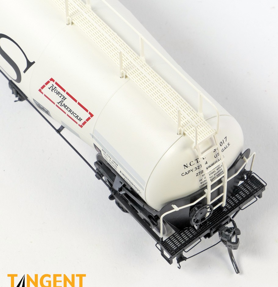 Tangent Scale Models HO 31163-01 NACC 1963 Design 33,000 Gallon Dual Diameter LPG/AA Tank Car NCTX 'Pacific 66 Calgary AB 1979+' NCTX #33015