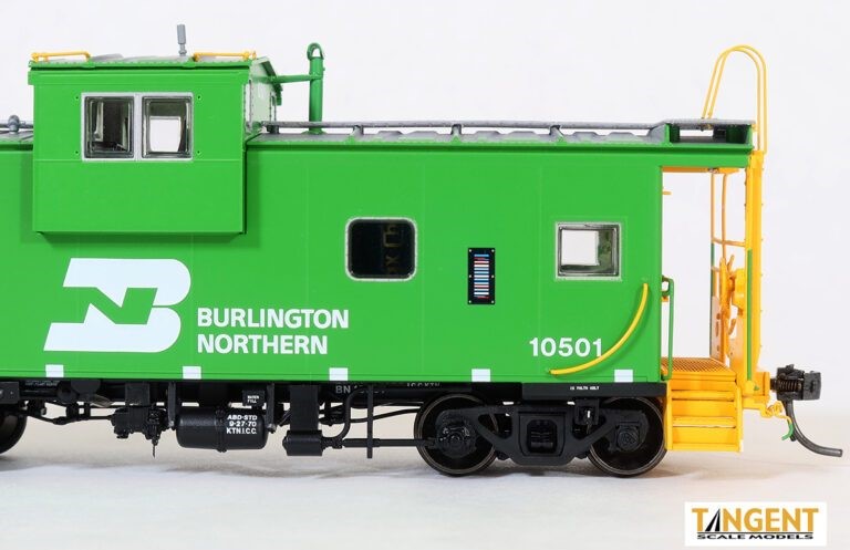 Tangent Scale Models HO 60312-07 ICC Wide Vision Cupola Caboose Burlington Northern 'Delivery 9-1970 w/ Red-Green Lights' BN #10515