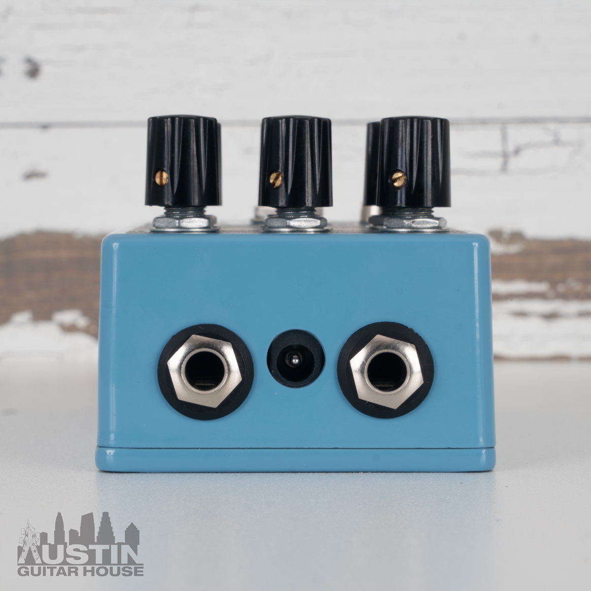Earthquaker Devices The Warden - Austin Guitar House Earthquaker Devices The Warden - Austin Guitar House