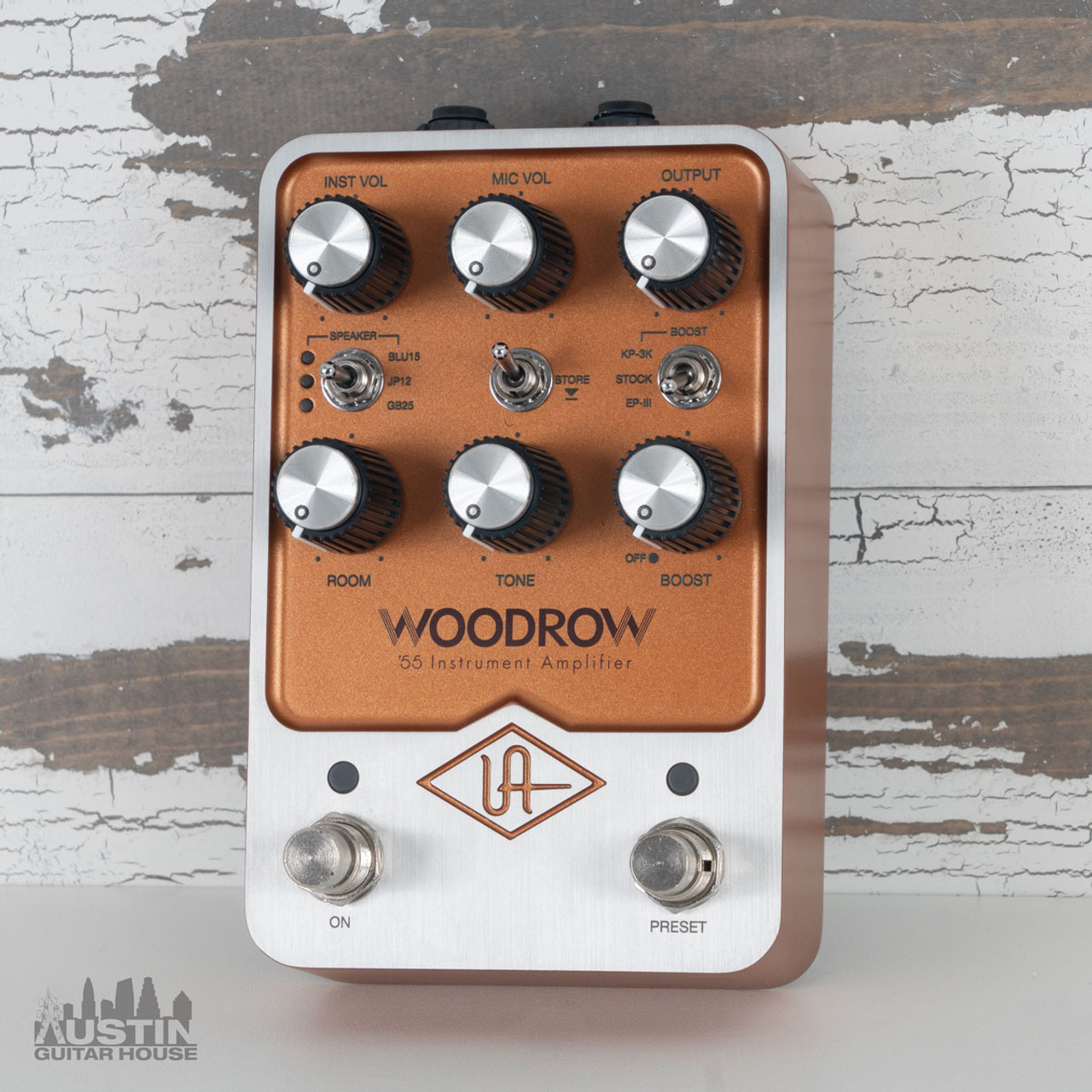 ギター UAFX WOODROW 55 Amplifier Amazon.com: Universal Audio UAFX Woodrow '55 Instrument