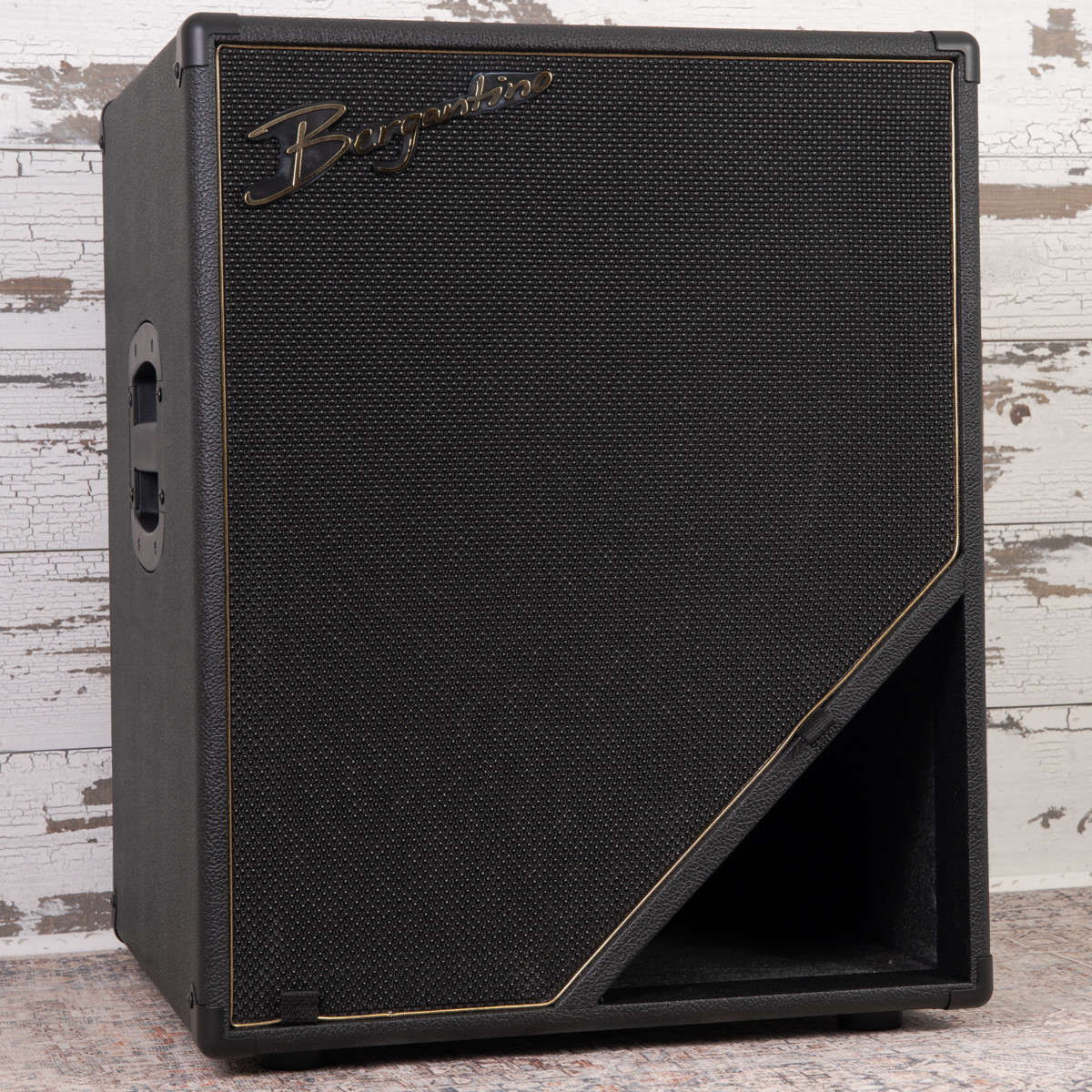 ベース Bergantino Reference II 115 Black Bronco Reference II Series 115 Loudspeaker Burgundy or Black Bronco
