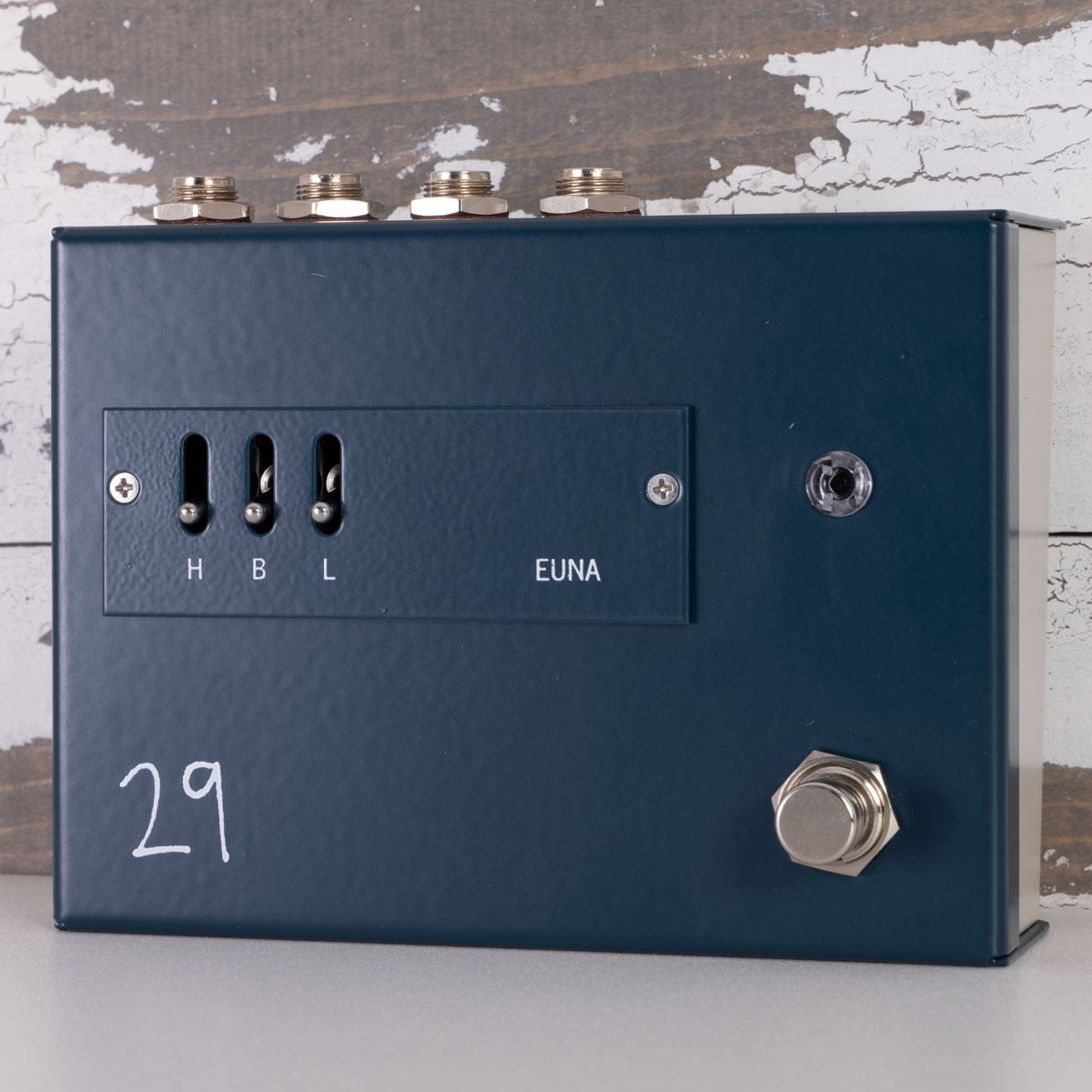 AGH | 29 Pedals Euna UNity Amplifier
