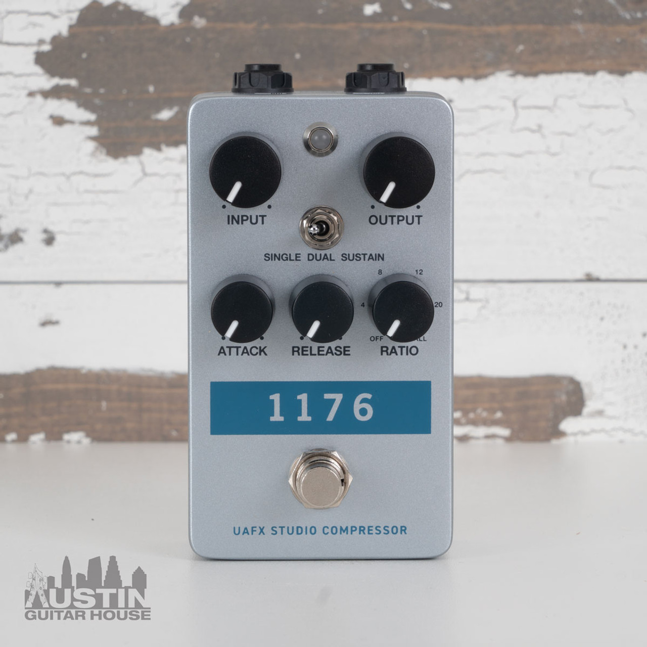 ギター UAFX 1176 studio compressor Universal Audio UAFX 1176 Studio Compressor Pedal Review