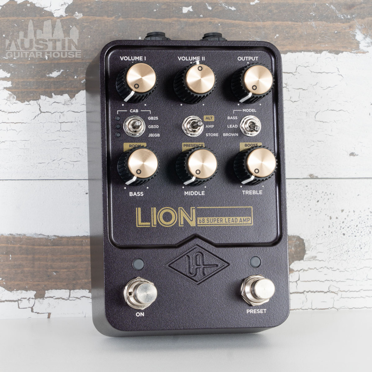 UAFX LION 68 SUPER LEAD AMP - ギター