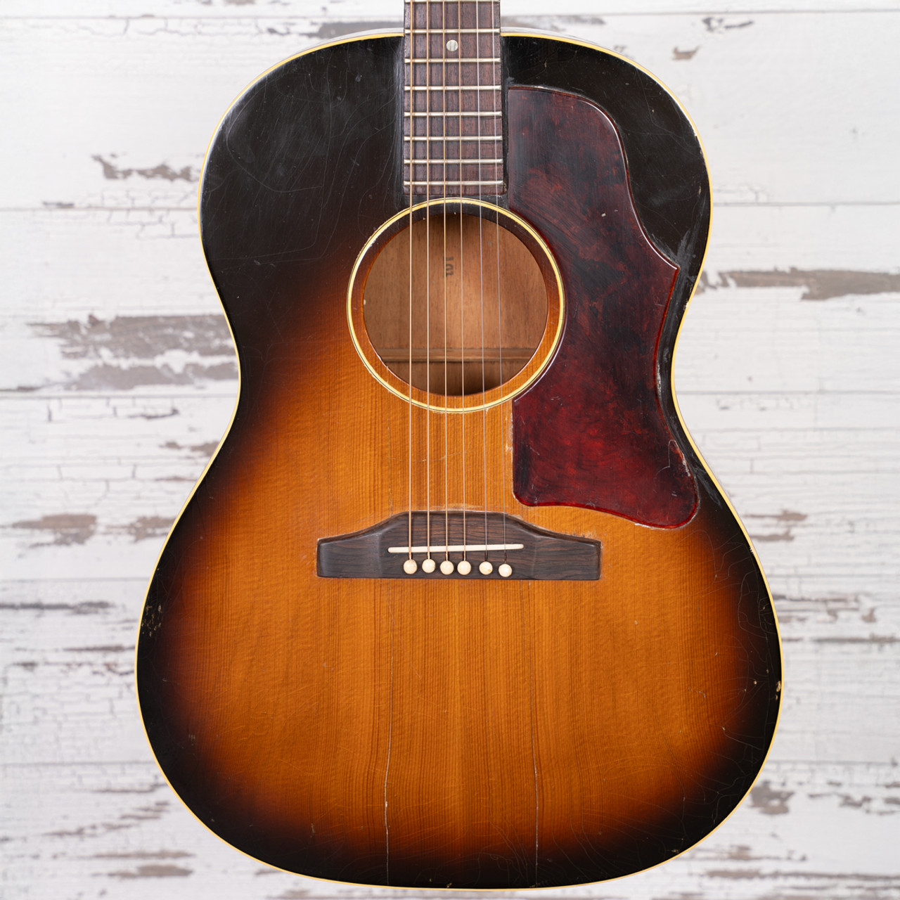 Gibson　LG-1 ヴィンテージ Gibson LG-1 1947 - 1968 | Reverb