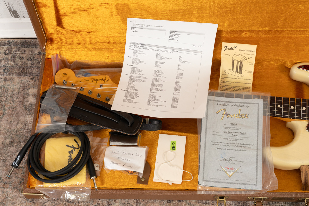 fender custom shop 1960 Strat 保証書有り AGH | Fender Custom Shop '60 Strat - Vintage Blonde (Used)