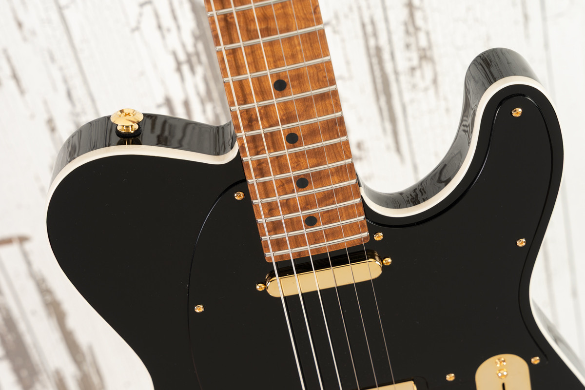 AGH | Suhr Mateus Asato Signature Classic T - Black