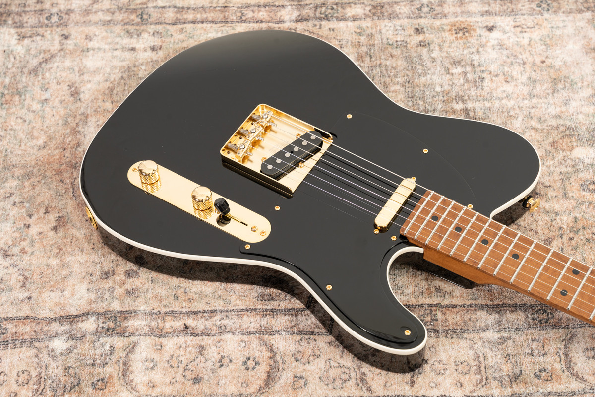 AGH | Suhr Mateus Asato Signature Classic T - Black