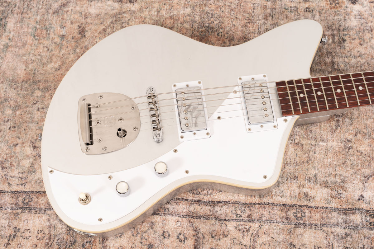 AGH | Jeff Senn by Eastwood Model 1 Baritone with Mastery Vibrato