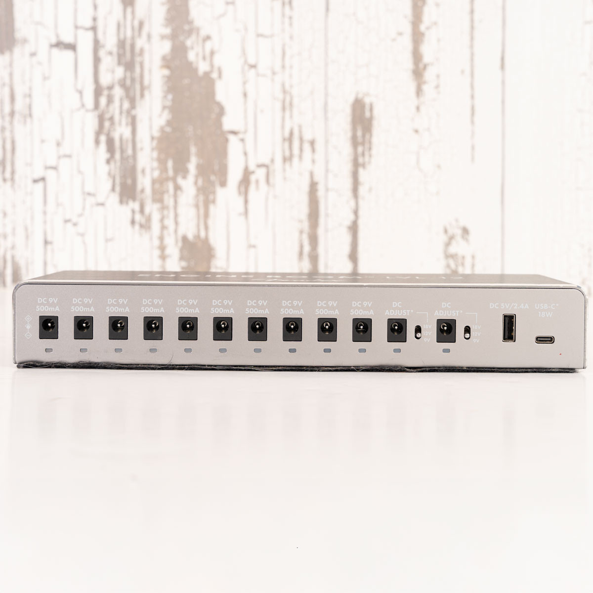 ギター Fender Engine Room lv12 Amazon.com: Fender Engine Room LVL12 Power Supply