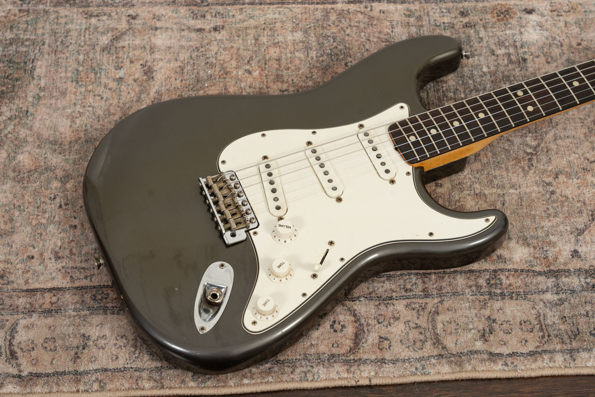 AGH | 1964 Fender Stratocaster - Refinished