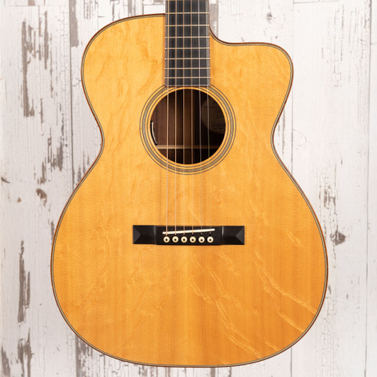 Bourgeois OMC - Cutaway, Bear Claw Sitka Top (Used)