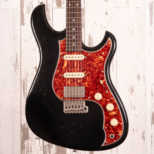 Novo Idris HHS - Bull Black