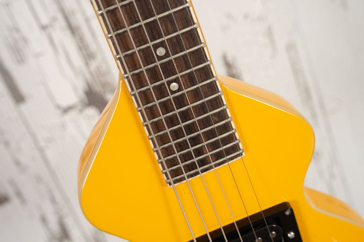 Erlewine Chiquita - Yellow w/ Carrying Case (Used)