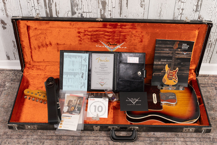 Fender Custom Shop Nashville Telecaster Relic - 3 Tone Sunburst & Binding (Used)