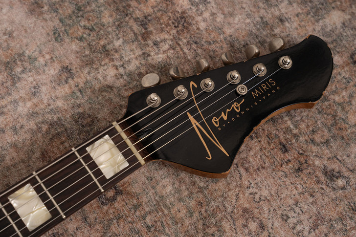 Novo Miris J - 3-Tone Burst, Block Inlays & Mastery Vibrato
