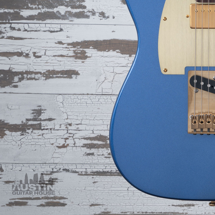 Forshage GT - Lake Placid Blue  w/ Anodized Gold Pickguard