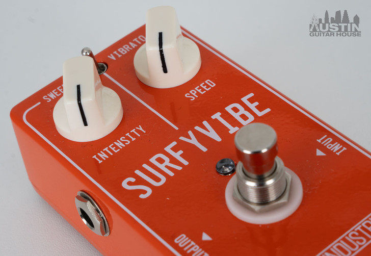 Surfy Vibe (Used)