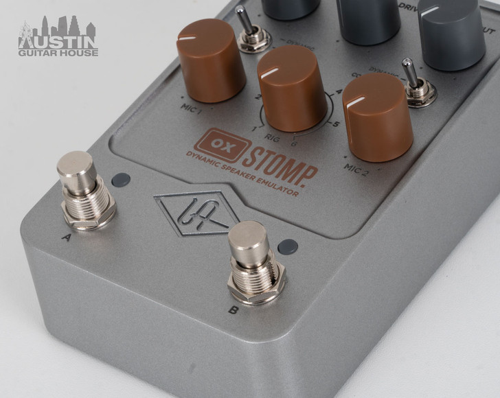 UAFX OX Stomp Dynamic Speaker Emulator pedal