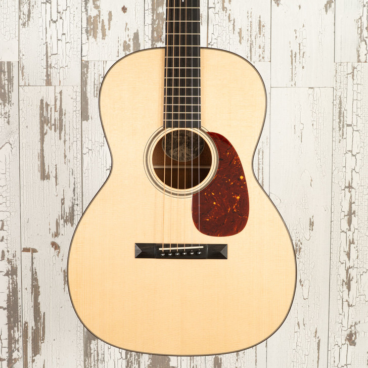 Collings 0001 - Sitka Spruce Top, Mahogany Back and Sides