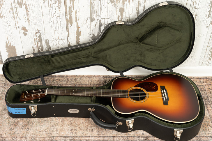 Collings OM2H Traditional w/ German Spruce Top, Satin Sunburst (Used)