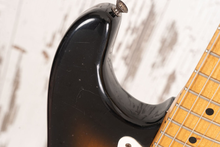 1955 Fender Stratocaster - 2-Tone Sunburst - Refinished (Vintage)