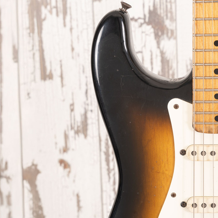 1955 Fender Stratocaster - 2-Tone Sunburst - Refinished (Vintage)
