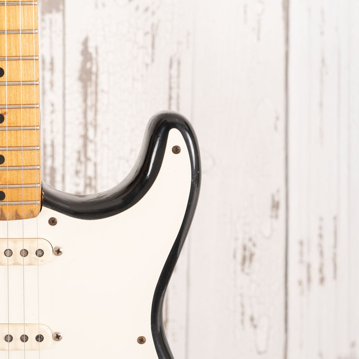 1955 Fender Stratocaster - 2-Tone Sunburst - Refinished (Vintage)