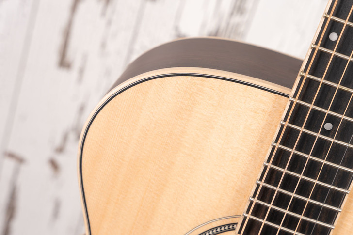 Larrivee OM-03R - Rosewood  Back and Sides