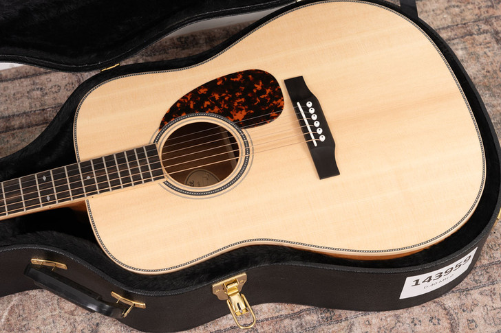 Larrivee D-40 Mahogany
