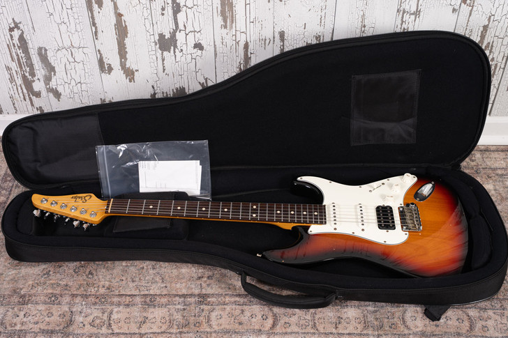 Suhr Classic S Antique 3-Tone Burst HSS (used)