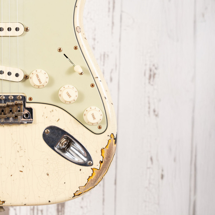 Fender Custom Shop '61 Stratocaster - Heavy Relic Vintage White over 3-Tone Sunburst (Used)