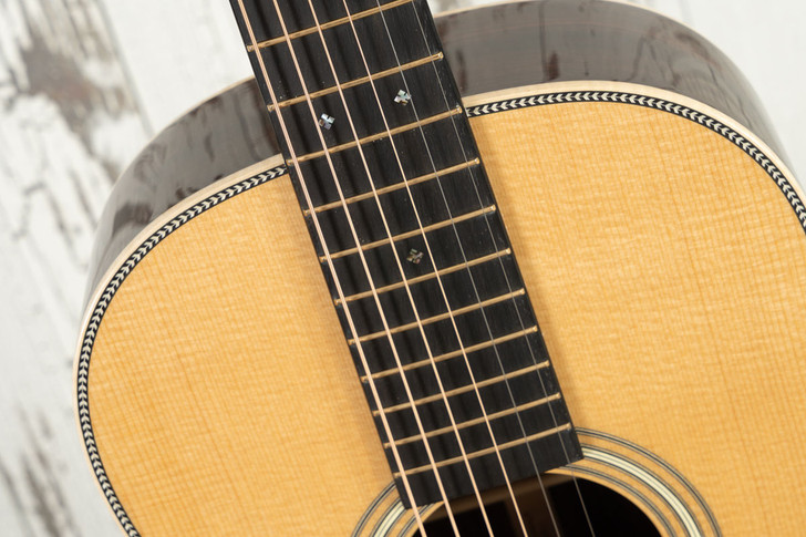 Martin 0012-28 Modern Deluxe (Used)