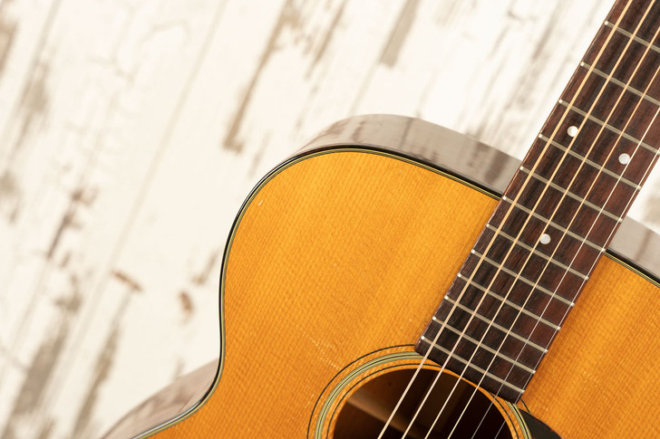 1957 Martin 00-18 (Used)