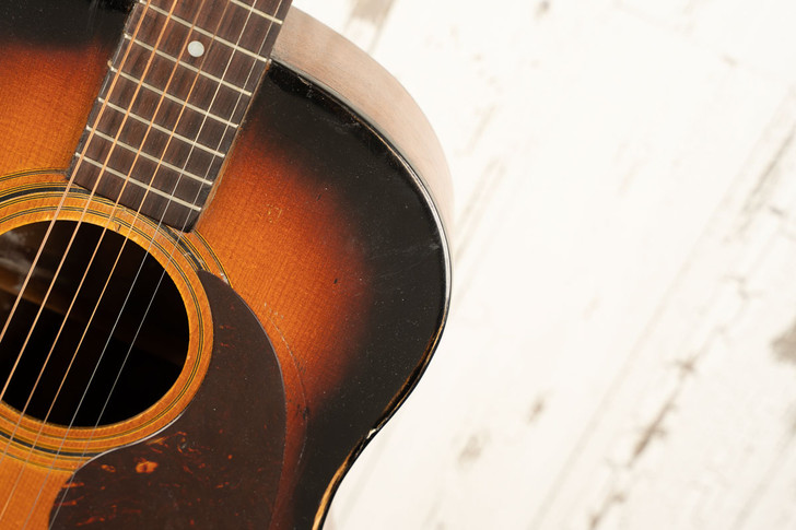 Early '40s Gibson Banner J-45 (Used)